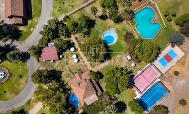 Casa en venta de 4 dorm. en Mostazal