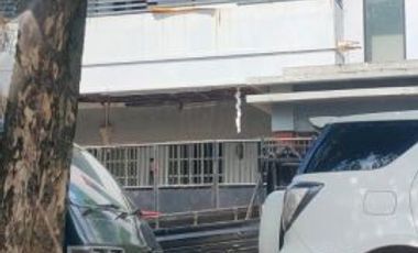 Di Disewakan Rumah 2 Lantai Siap Huni Lokasi Di Jl. Kencanasari Baru Barat