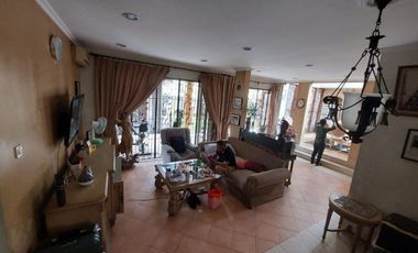 Dijual Rumah Luas Dengan Harga Murah