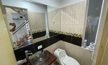 casa en arriendo/venta en ciudad real. Cod A4786