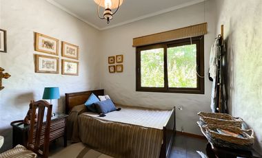 Casa En Venta En Requínoa (las Mercedes, Condominio) JARDÍN