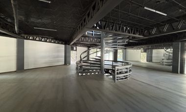 Edificio en venta, tres frentes, en Vértiz Narvarte