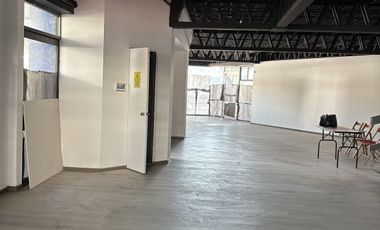 Edificio en venta, tres frentes, en Vértiz Narvarte