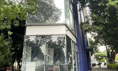Edificio en venta, tres frentes, en Vértiz Narvarte