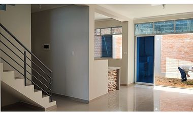 Casa con cochera en Venta - Morales - a Estrenar