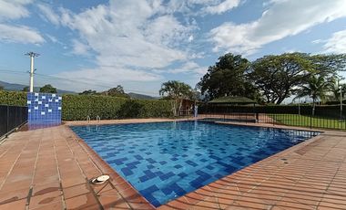 casa en venta en santa maria del rosario. Cod V31997