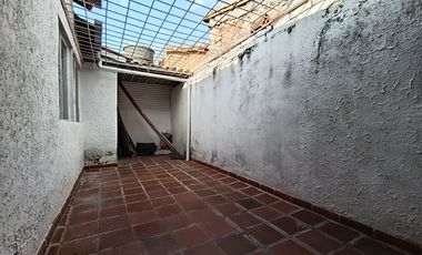 casa en venta en santa maria del rosario. Cod V31997