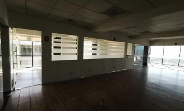 Oficina acondicionada en renta en Insurgentes Cuicuilco