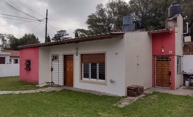 CASA 3 AMBIENTES SOBRE CALLE ROSALES AL 7400