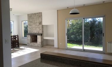 Casa en venta en Fincas de Iraola Ii