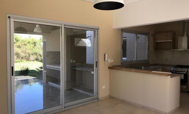 Casa en venta en Fincas de Iraola Ii