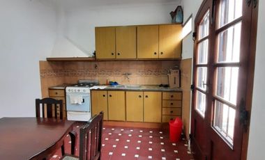 Casa PH en venta en Gerli Este