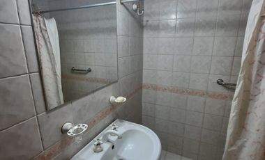 Casa PH en venta en Gerli Este