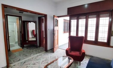 Casa PH en venta en Gerli Este