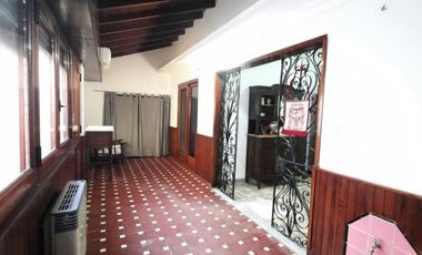 Casa PH en venta en Gerli Este