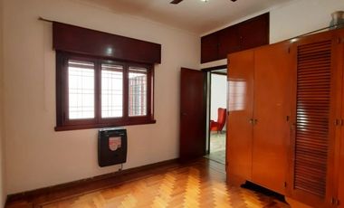 Casa PH en venta en Gerli Este