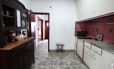 Casa PH en venta en Gerli Este
