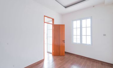 Rumah LB 202 Hadap Selatan 5 Menit ke Gerbang Tol Margonda J-39938