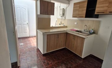 casa en arriendo en las tinajas. Cod A21097