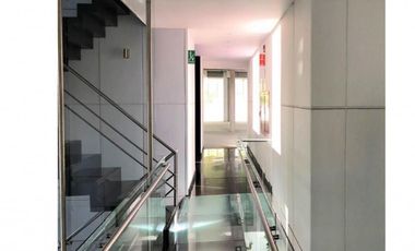 oficina en arriendo en el chico. Cod A50930