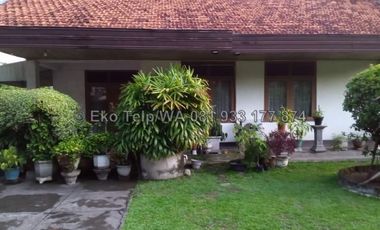 Rumah Kota Mataram Jl.Pendidikan (Depan Kampus UNRAM)