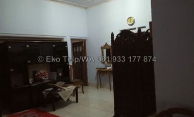 Rumah Kota Mataram Jl.Pendidikan (Depan Kampus UNRAM)