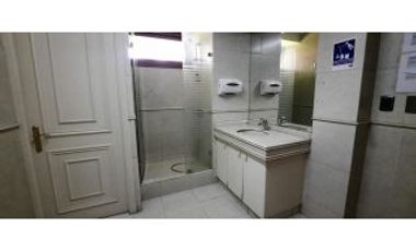Luminoso, 286 mts, 3hab3bañ family Room Pieza Serv 3est