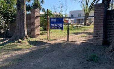 VENTA CASA QUINTA CON PILETA FLORENCIO VARELA