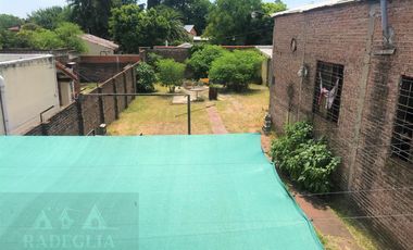 Lote a 50 m. de Av. H. Yrigoyen y 400 m. de la estación.