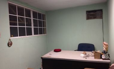 BODEGA EN VENTA  EJE VIAL  JUAN GABRIEL  $ 1´200,000
