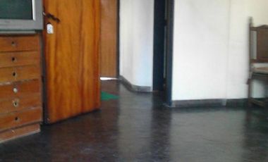 Importante casa de 260 m2, Quilmes Oeste.