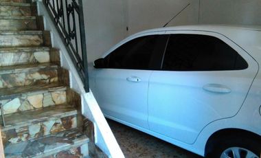 Importante casa de 260 m2, Quilmes Oeste.