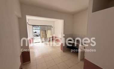 local en arriendo en  la gloria. Cod A66275