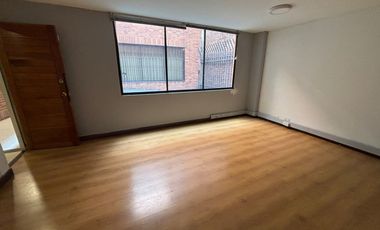 oficina en arriendo en chico norte. Cod A52084