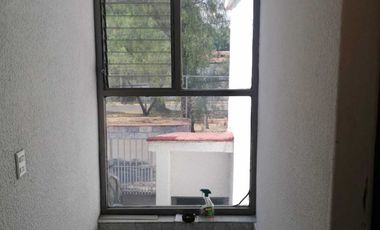 Hermosa casa con lindo salón para eventos.
