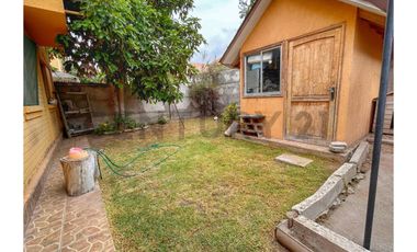 Arriendo Casa Comercial cerca de Colegio Inglés