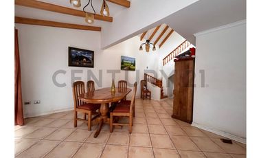 Arriendo Casa Comercial cerca de Colegio Inglés