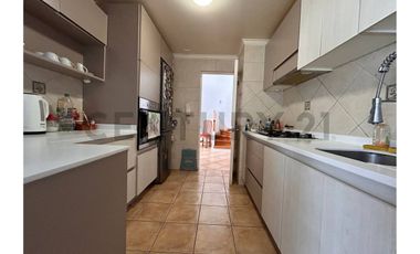 Arriendo Casa Comercial cerca de Colegio Inglés