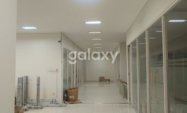 Gudang Gandeng Komplek Pergudangan Arcadia Kondisi Bagus