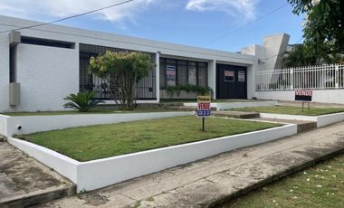 casa en venta en ciudad jardín. Cod V102848