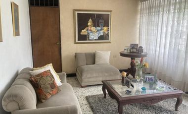 casa en venta en ciudad jardín. Cod V102848