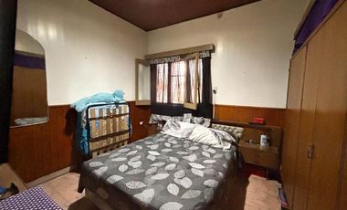 Casa para 2 Familias en venta en Bernal Oeste