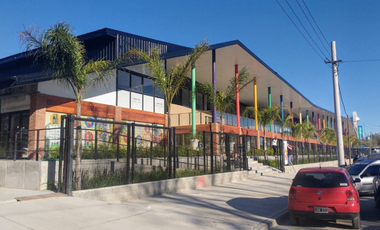 LOCAL EN VENTA - DOCKS DEL PUERTO TIGRE - FRENTE AL PUERTO DE FRUTOS