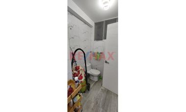 Alquiler De Hermoso Departamento En 4To Piso, A  Pocos Pasos Del Colegio Fe Y Alegria