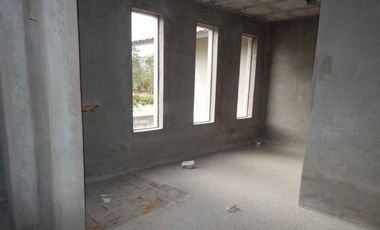 Casa de venta en Challuabamba – código:11375