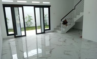 Rumah baru murah 2 lantai ready stock Cikutra bandung