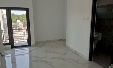 Rumah baru murah 2 lantai ready stock Cikutra bandung