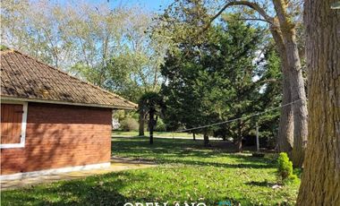 VENTA DE CASA EN MAR CHIQUITA SOBRE LOTE DE 628 M2
