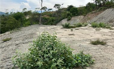 EXCELENTE LOTE SOPETRAN EN VEREDA TAFETANES UNIDAD CERRADA