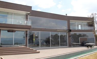 casa en arriendo en la torca. Cod A3385